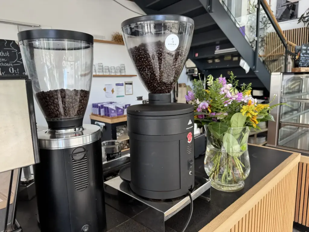Avenir Caf&eacute;s & R&ouml;sterei
